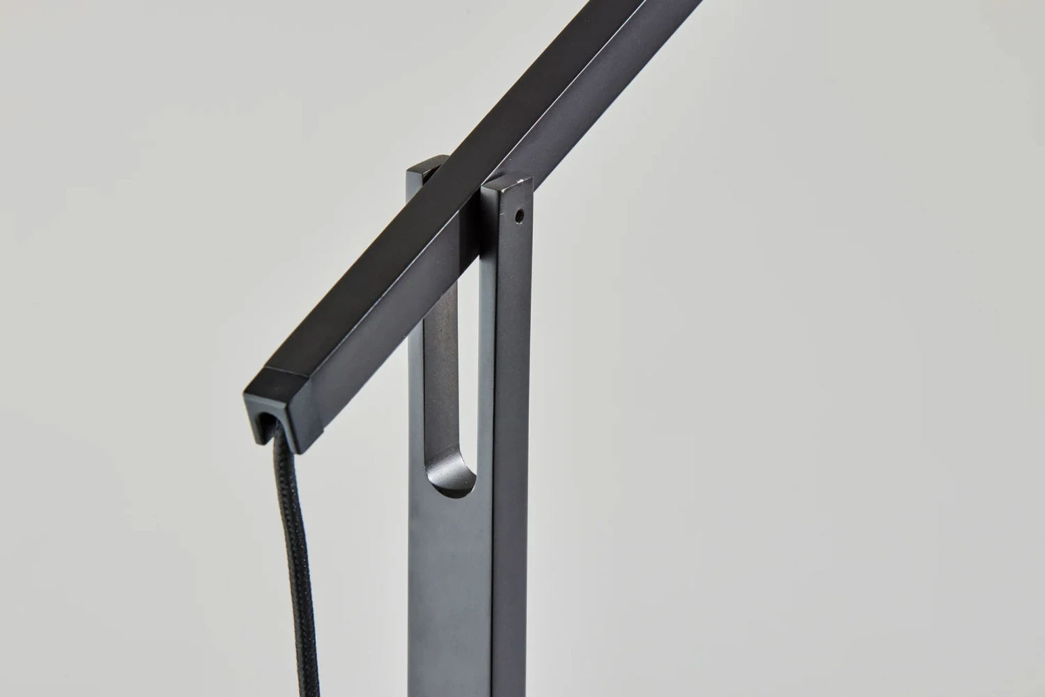 Turrell Desk Lamp With Wireless Charging 5 Turrell Desk Lamp With Wireless Charging - Image 3