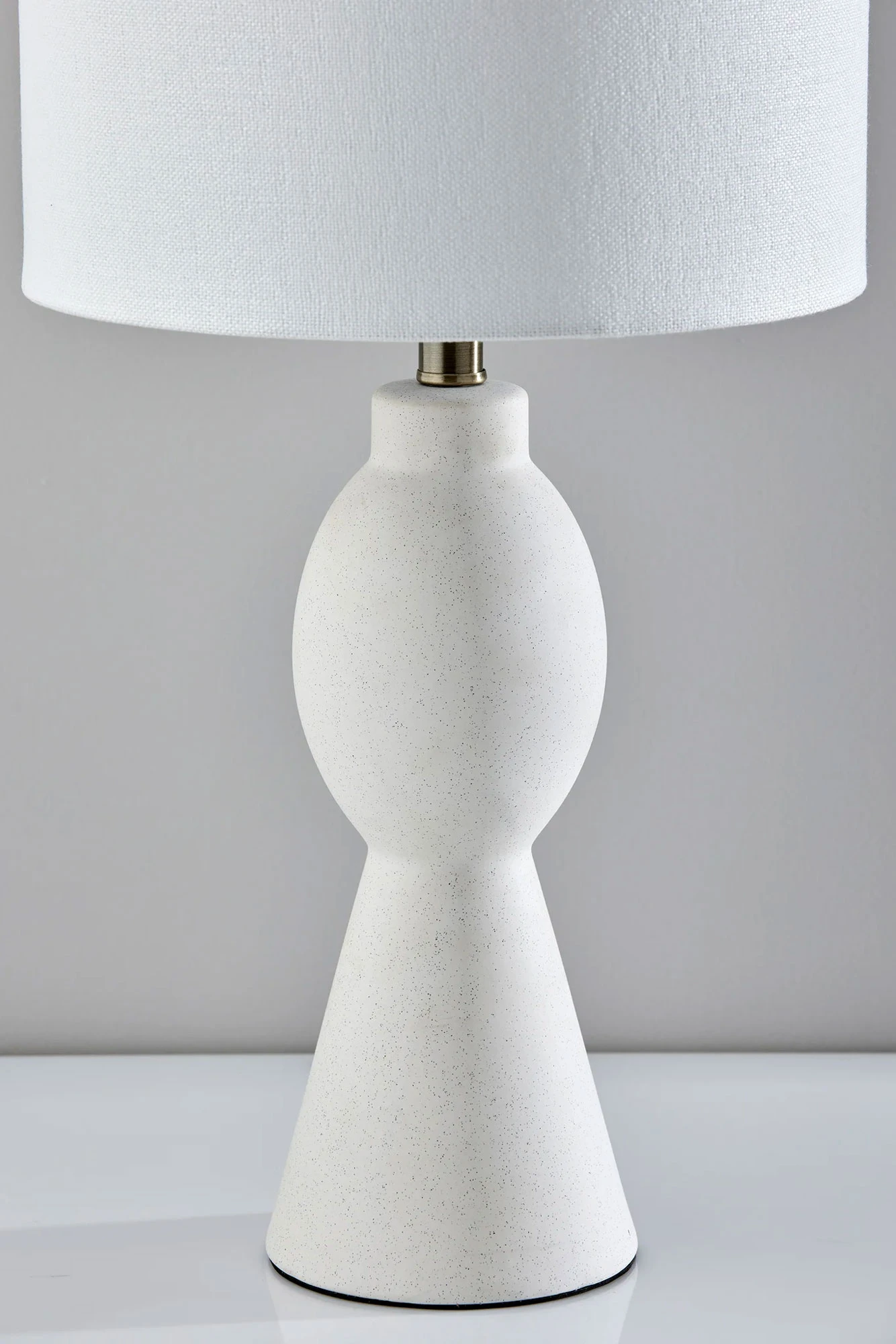 Naomi Table Lamp 5 Naomi Table Lamp - Image 3