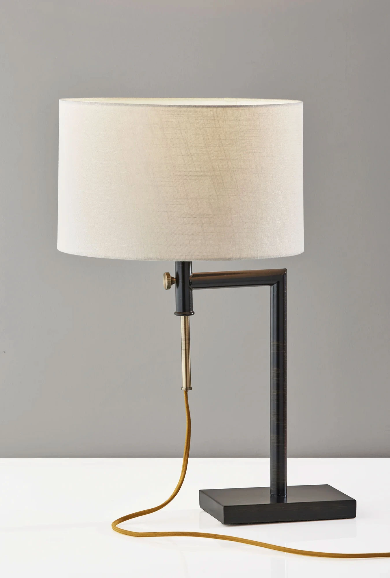 Winthrop Table Lamp 6 Winthrop Table Lamp - Image 4