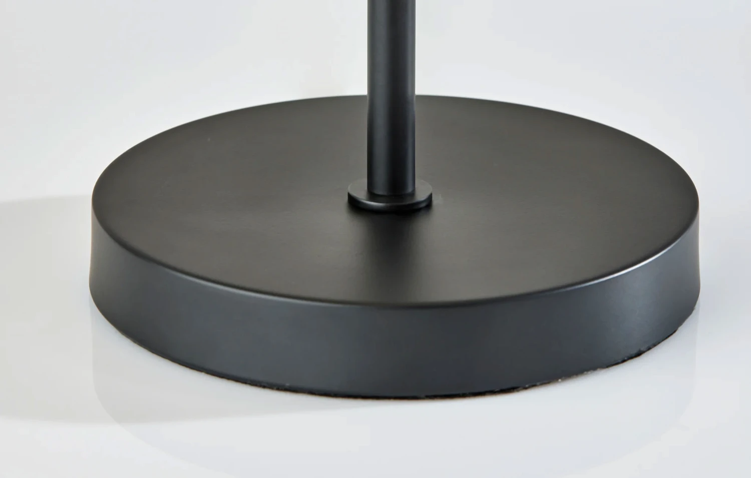 Everett Table Lamp 5 Everett Table Lamp - Image 3