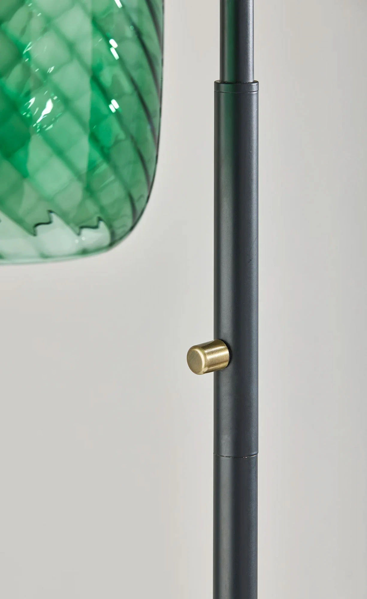 Derrick Floor Lamp 5 Derrick Floor Lamp - Image 3