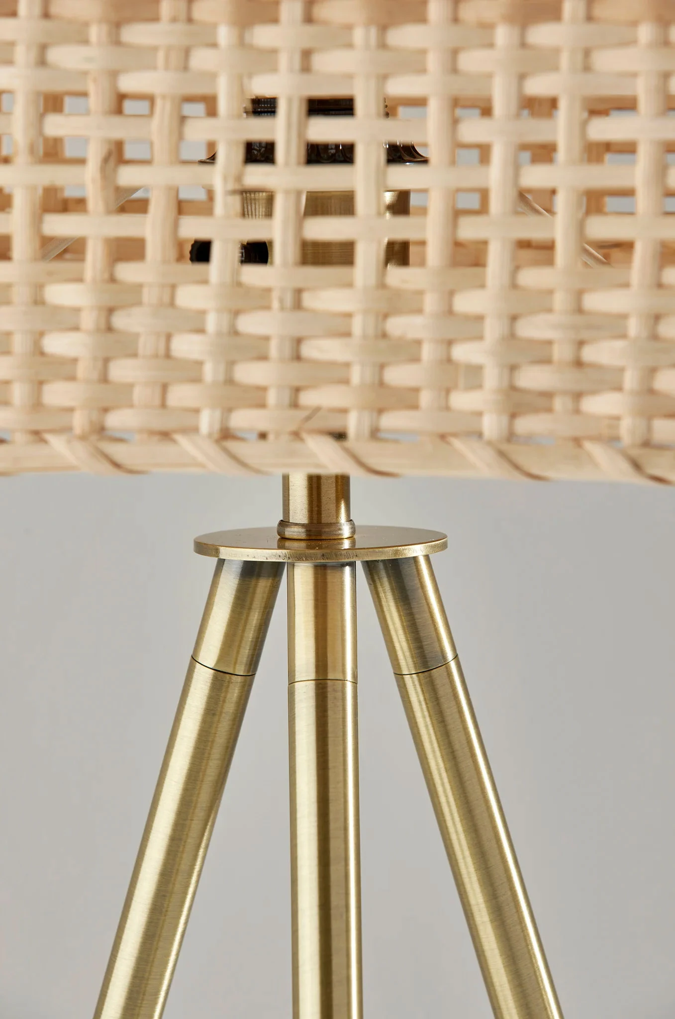 Bondi Table Lamp 4 Bondi Table Lamp - Image 2