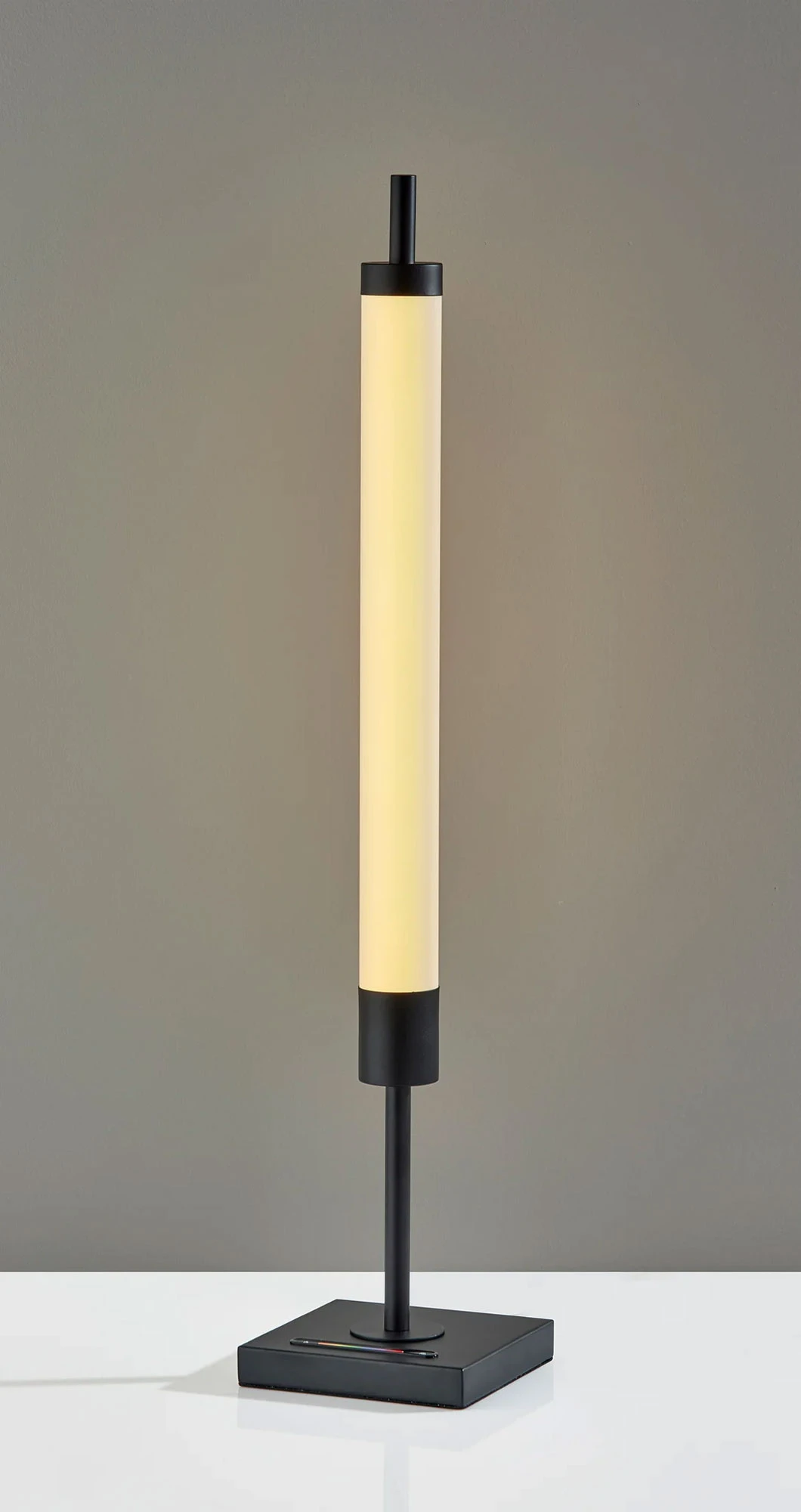 Collin RGB Table Lamp 5 Collin RGB Table Lamp - Image 3