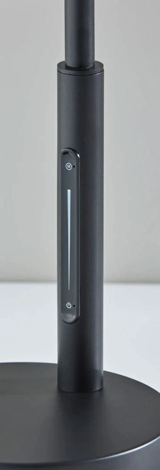 Elmore Desk Lamp W/ Smart Switch - Image 4