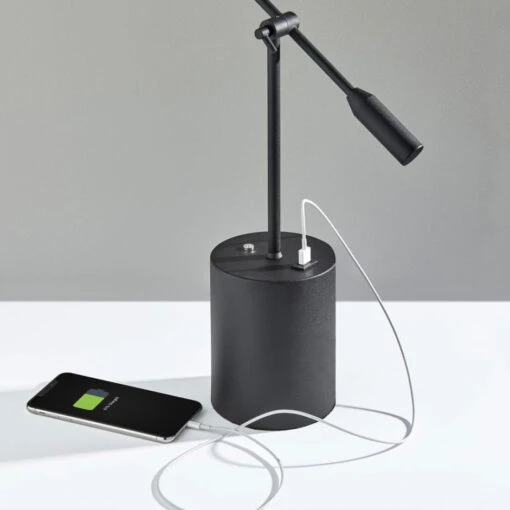 Grover Table Lamp
