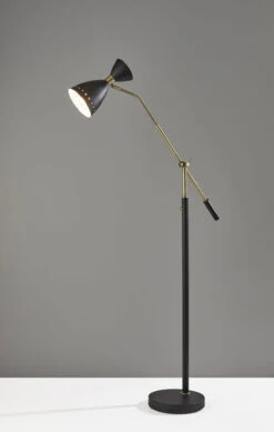 Oscar Adjustable Floor Lamp
